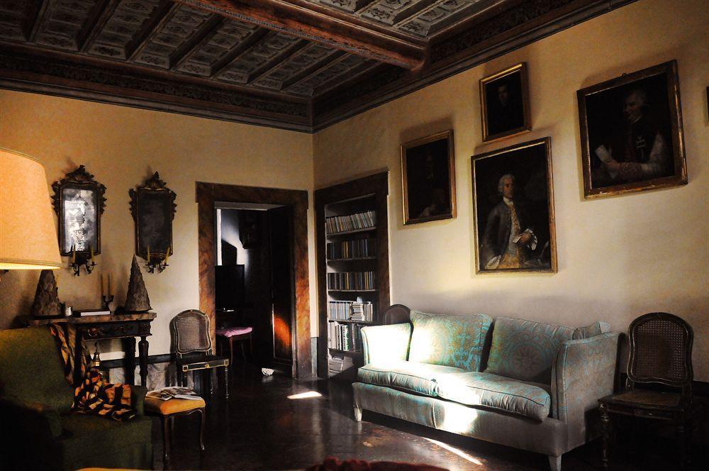Vesconte Residenza D'Epoca Dal 1533 Hotel Bolsena Exterior photo